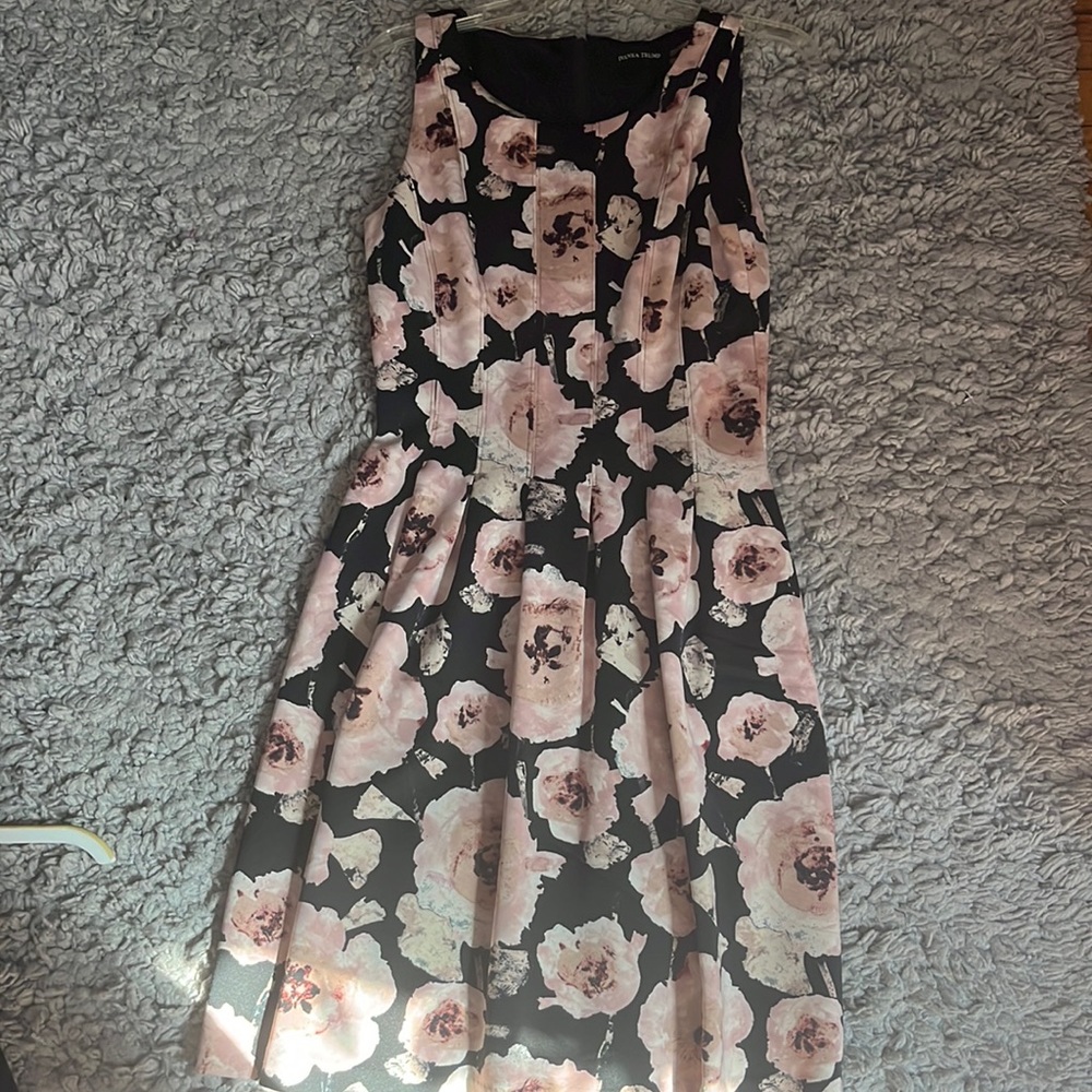 Flower dress size 6